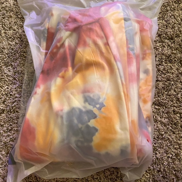 Tie Dye Hooded Onesie (fits like M) - Picture 5 of 5